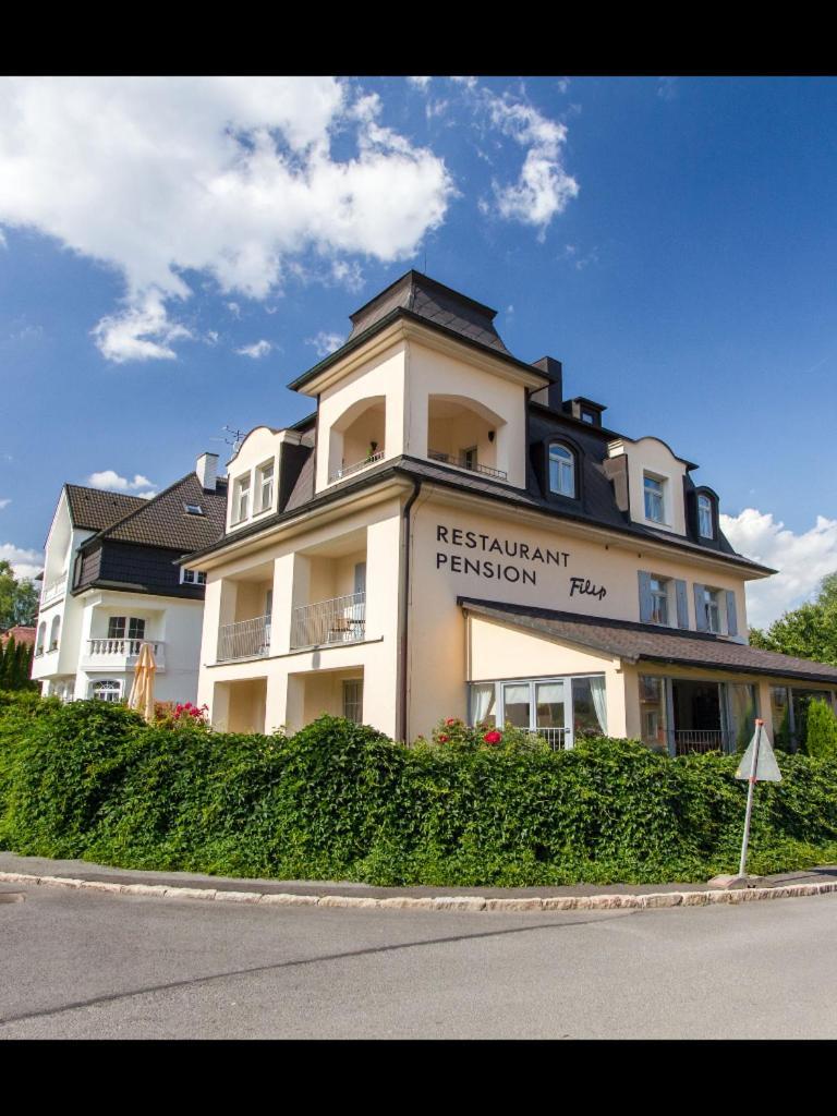 Pension A Restaurace Filip II Mariánské Lázně Екстериор снимка